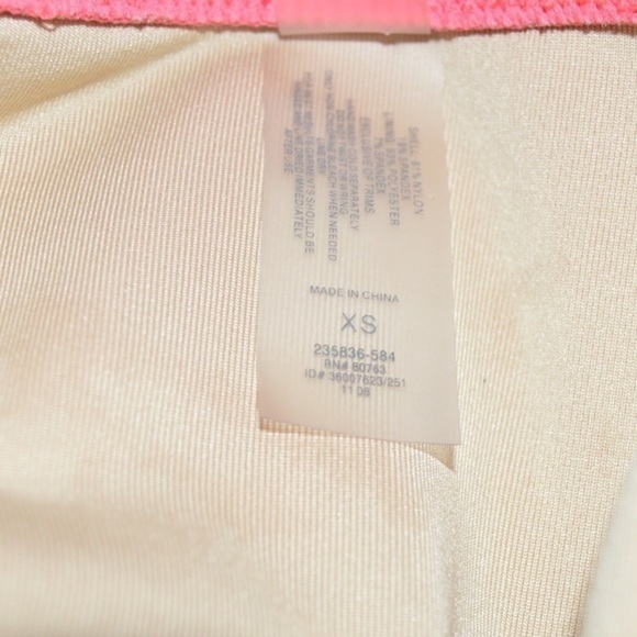 Victoria’s Secret Pink & Red Ruffle Bandeau Bikini XS Bottom‎ Medium Top Barbie - Picture 4 of 8